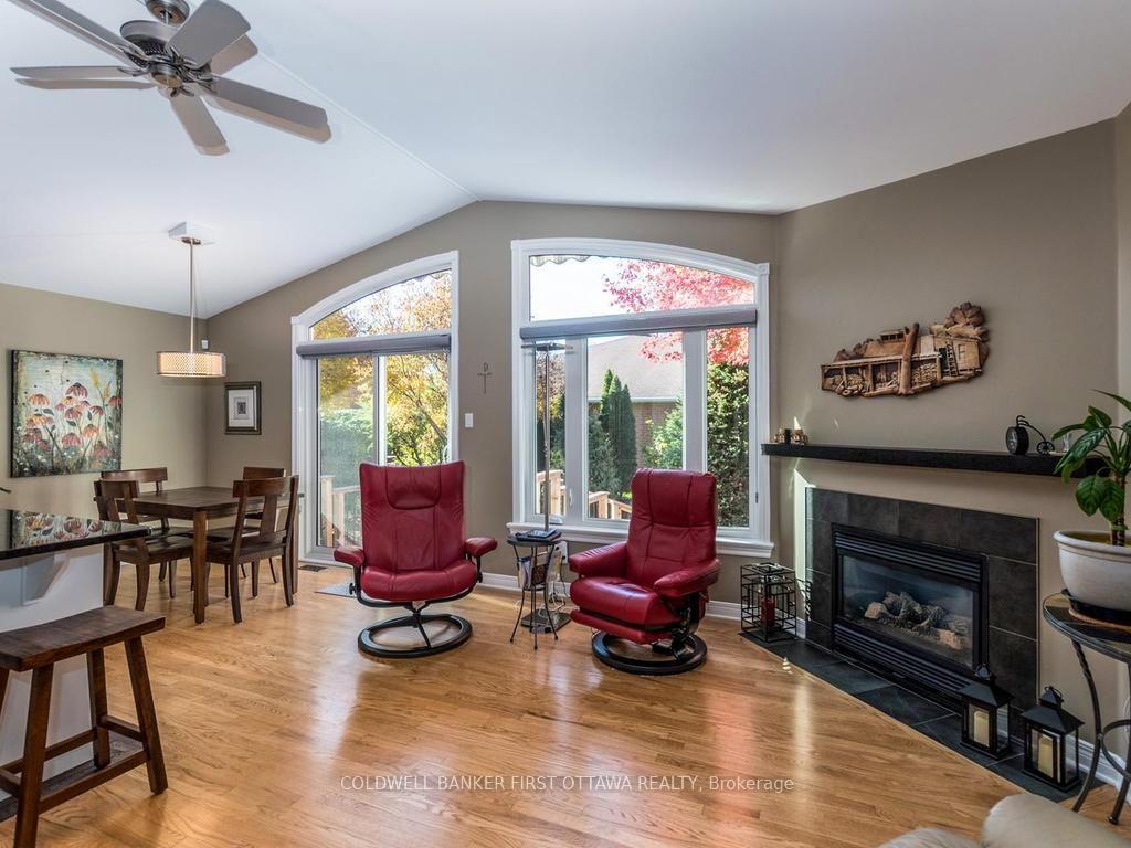 Photo 21 of 57 Amberlakes Drive, Ottawa, Stittsville (Central) — HOMEH