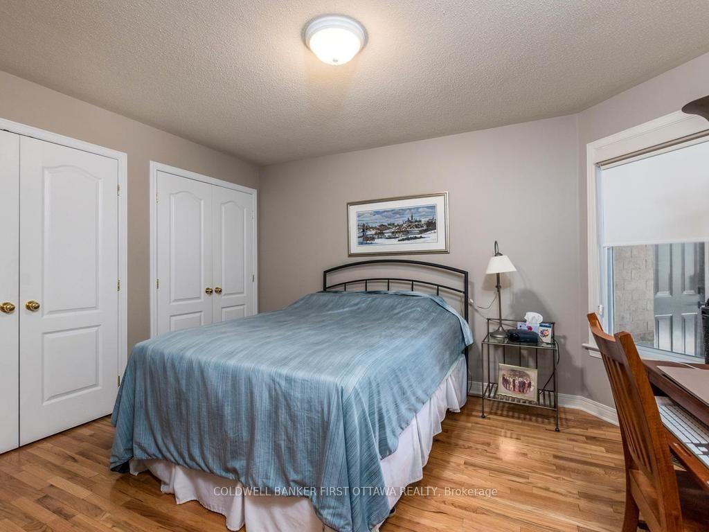 Photo 26 of 57 Amberlakes Drive, Ottawa, Stittsville (Central) — HOMEH