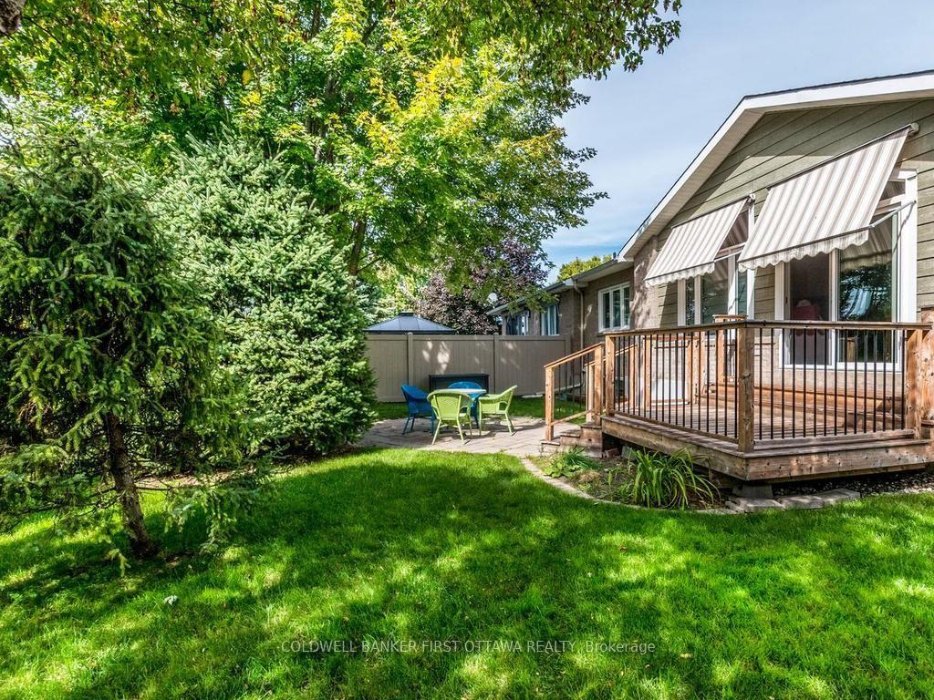 Photo 38 of 57 Amberlakes Drive, Ottawa, Stittsville (Central) — HOMEH