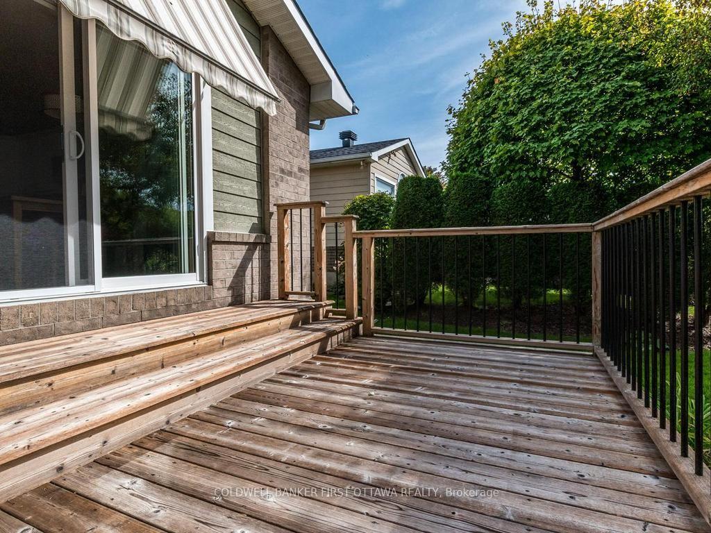 Photo 41 of 57 Amberlakes Drive, Ottawa, Stittsville (Central) — HOMEH