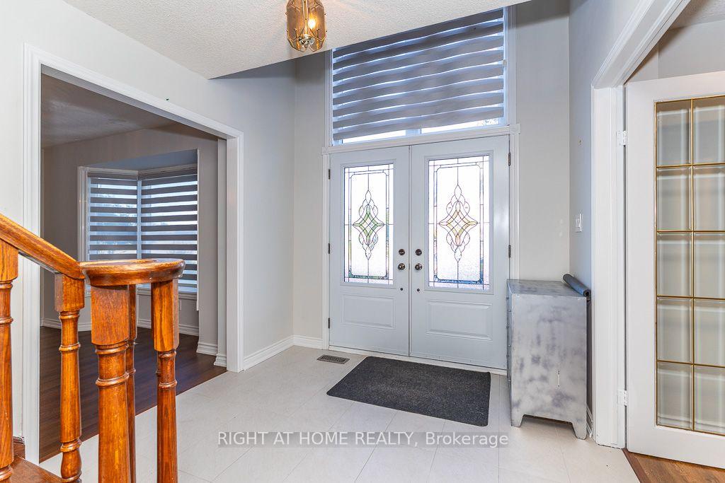 Photo 2 of 468 Dewitt Road, Hamilton, Stoney Creek — HOMEH