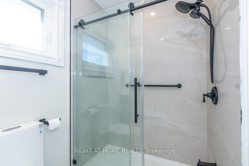 Photo 25 of 468 Dewitt Road, Hamilton, Stoney Creek — HOMEH