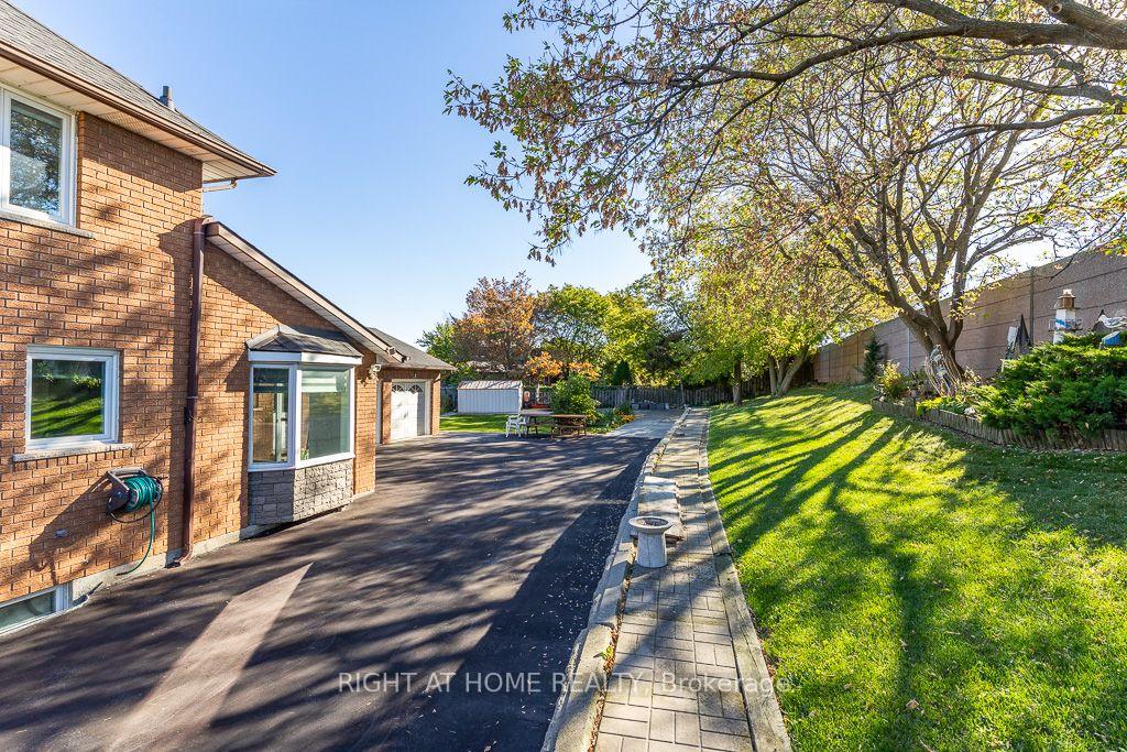 Photo 42 of 468 Dewitt Road, Hamilton, Stoney Creek — HOMEH