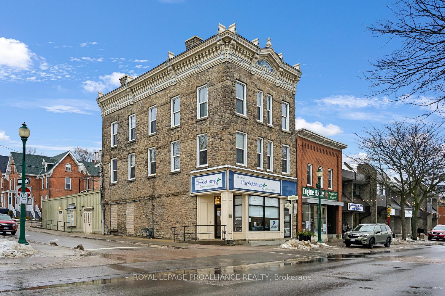 Front of Unit 1, 1-42 King Street E