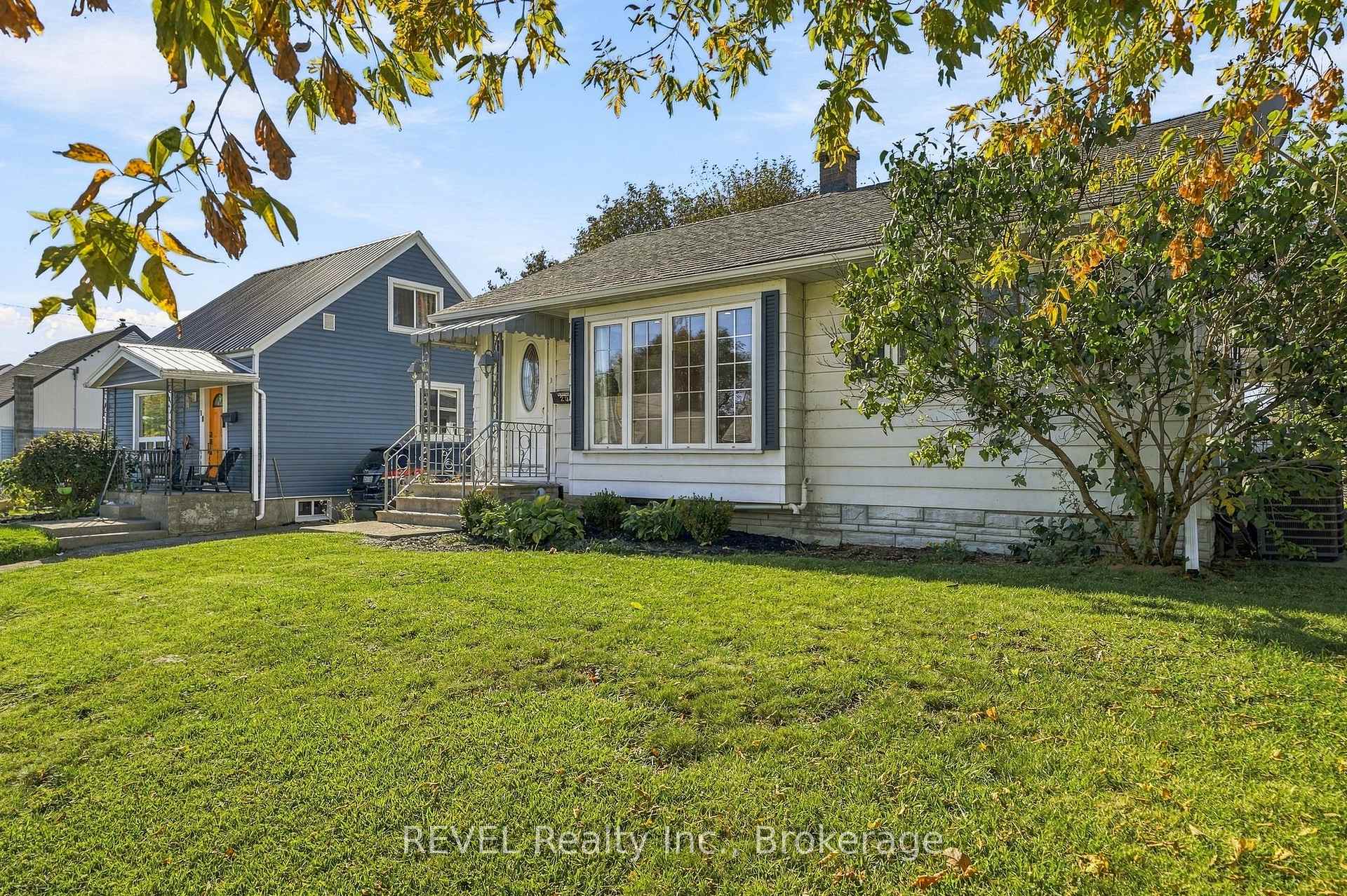 Photo 2 of 20 Fifth Street, Belleville, Belleville Ward — HOMEH