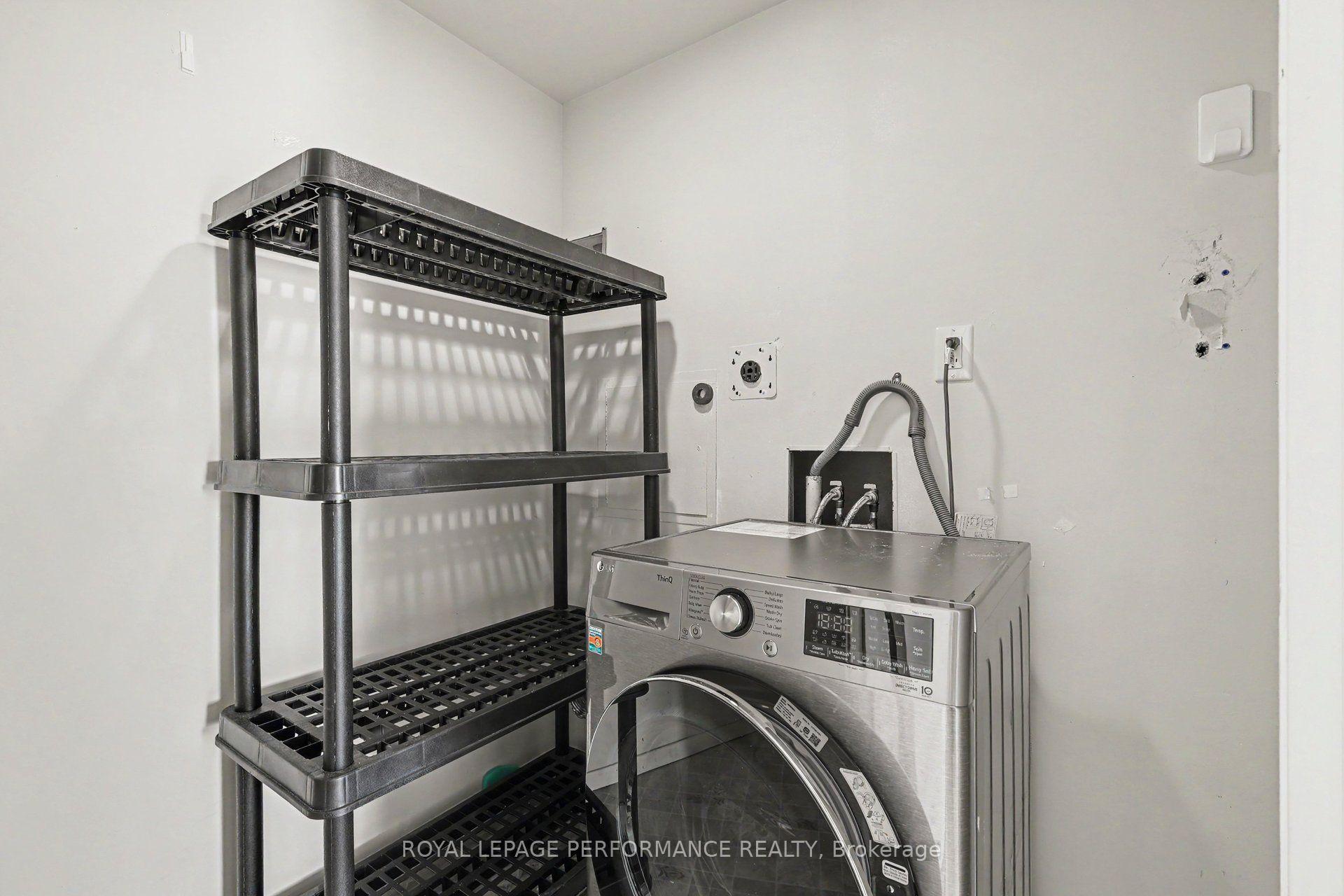 Photo 16 of Unit 507, 545 St Laurent Boulevard, Ottawa, Viscount Alexander Park — HOMEH