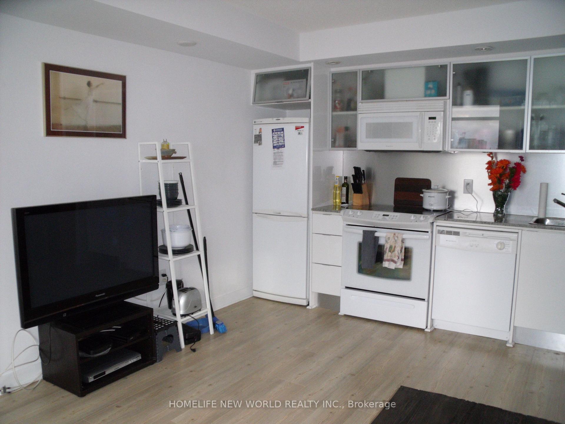 Photo 3 of Unit 1012, 25 Telegram Mews, Toronto, Waterfront Communities — HOMEH