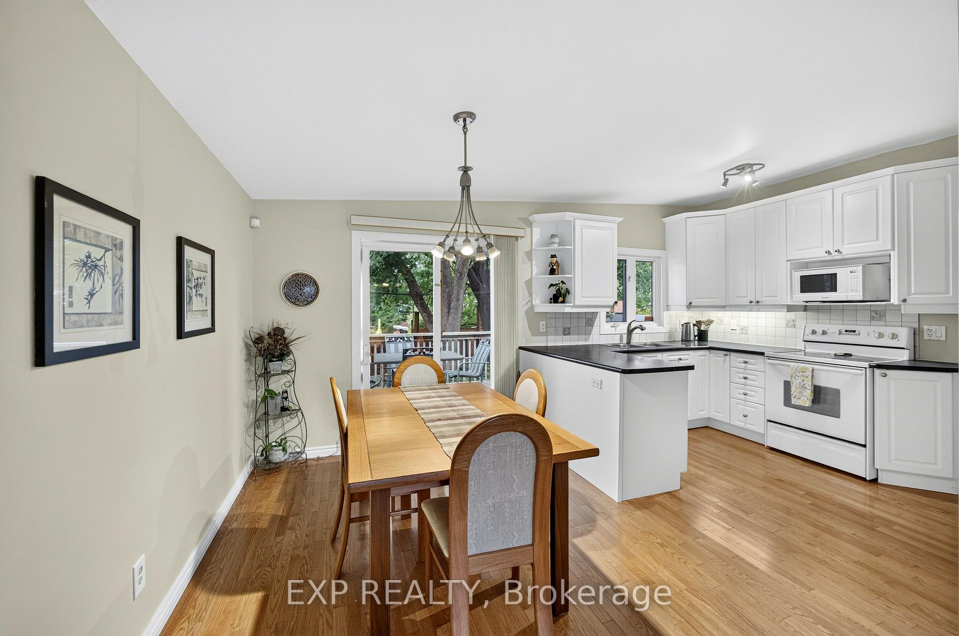 Photo 8 of 1168 Cameo Drive, Ottawa, Copeland Park — HOMEH