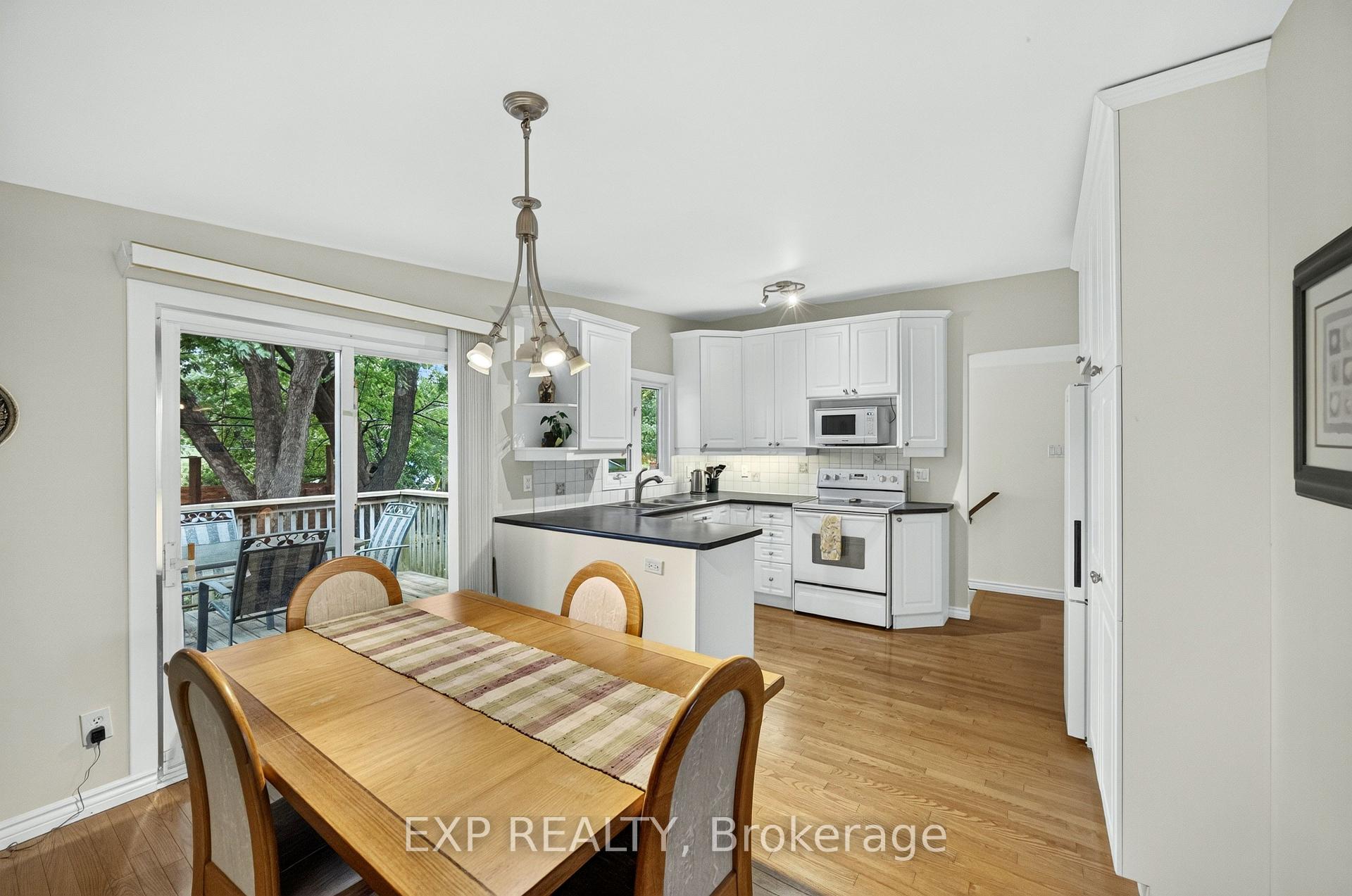 Photo 9 of 1168 Cameo Drive, Ottawa, Copeland Park — HOMEH
