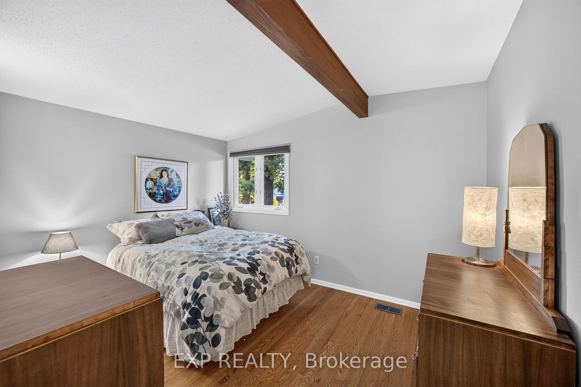 Photo 13 of 1168 Cameo Drive, Ottawa, Copeland Park — HOMEH