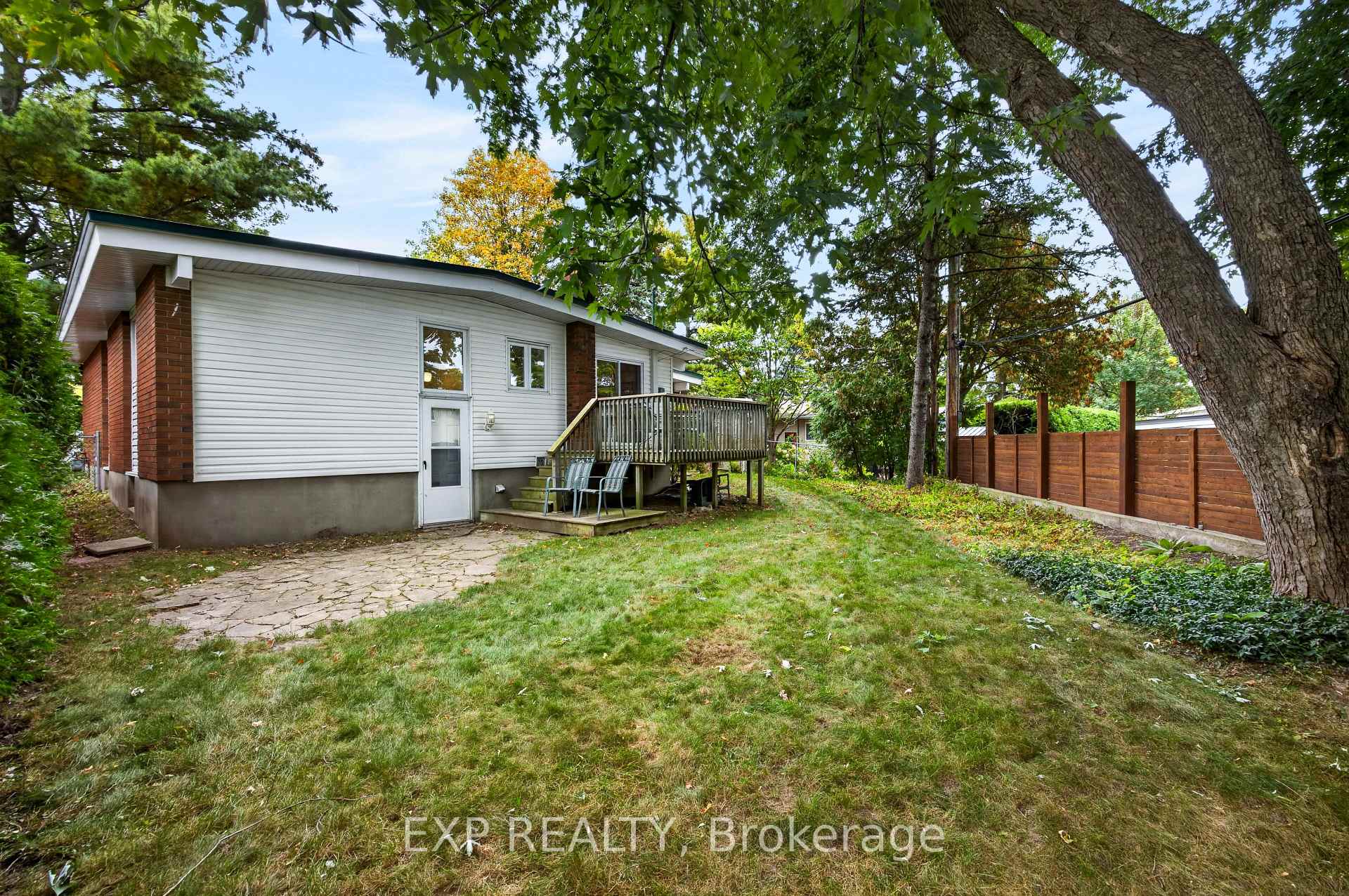 Photo 25 of 1168 Cameo Drive, Ottawa, Copeland Park — HOMEH