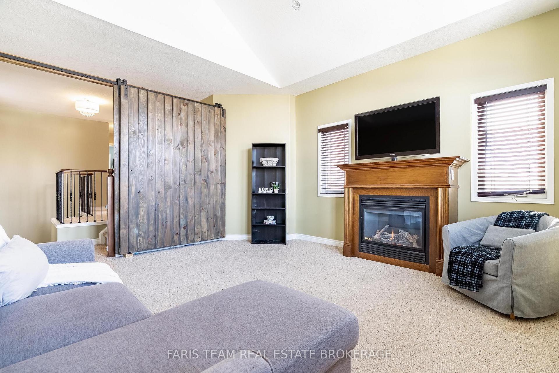Photo 11 of 1845 Lamstone Street, Innisfil, Alcona — HOMEH