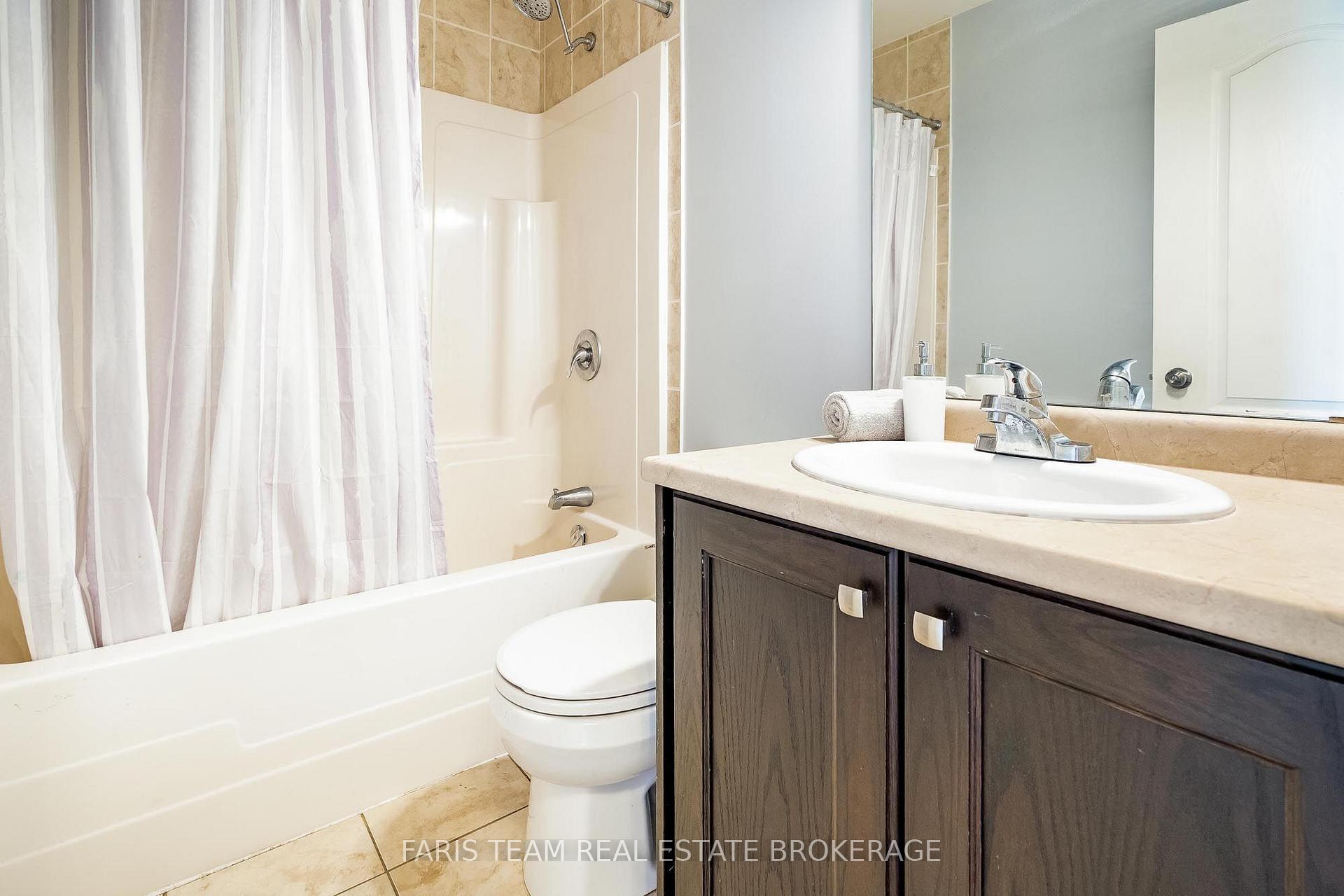 Photo 18 of 1845 Lamstone Street, Innisfil, Alcona — HOMEH
