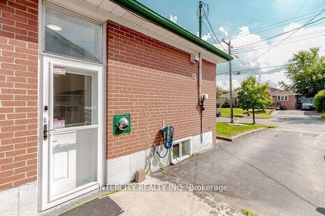 Photo 2 of Unit BSMT, 67 Raylawn Crescent, Halton Hills, Georgetown — HOMEH