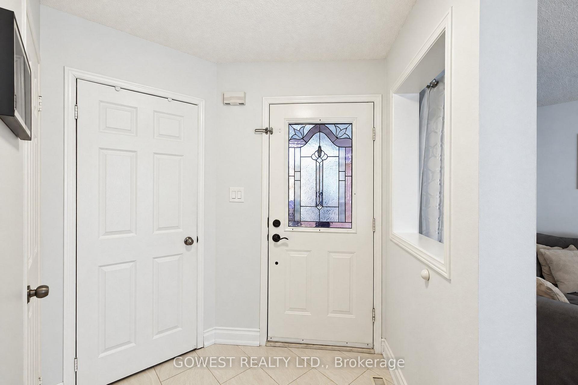 Photo 6 of 6570 Alderwood Trail, Mississauga, Lisgar — HOMEH