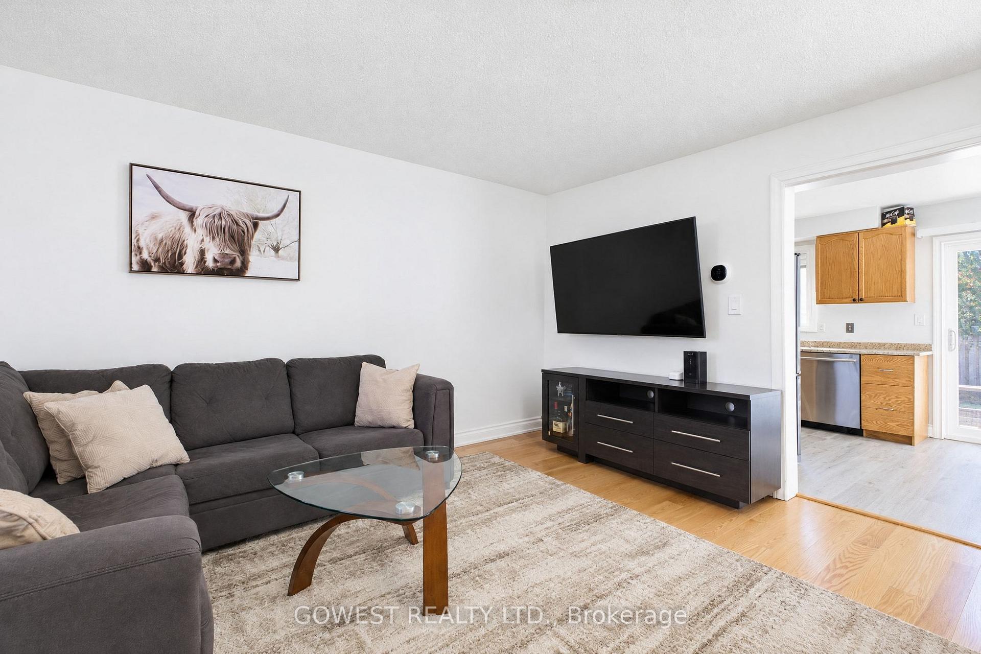 Photo 8 of 6570 Alderwood Trail, Mississauga, Lisgar — HOMEH