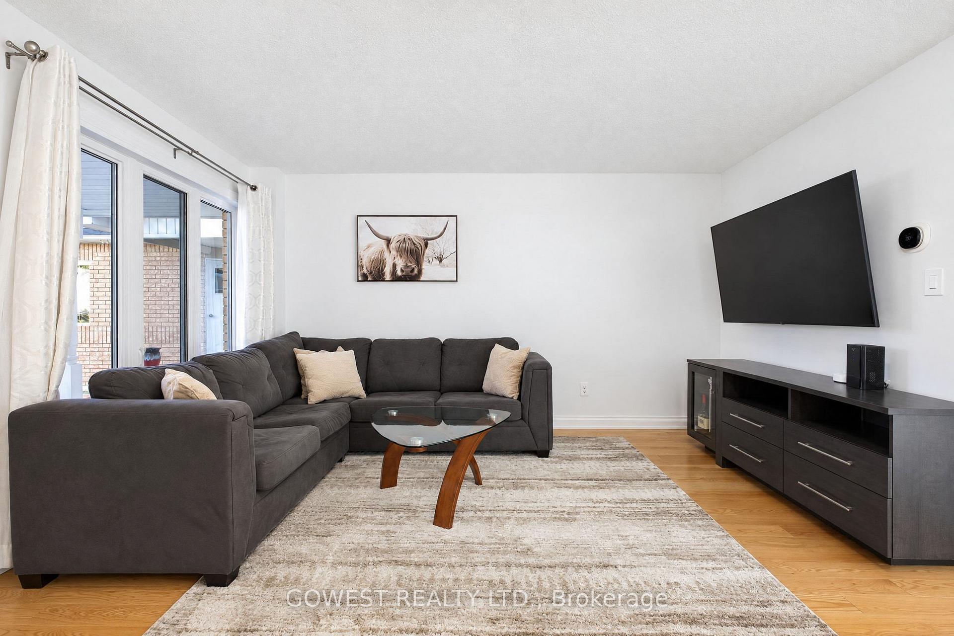 Photo 9 of 6570 Alderwood Trail, Mississauga, Lisgar — HOMEH