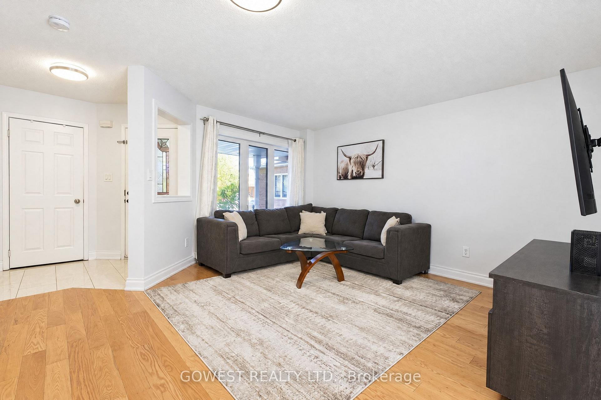 Photo 10 of 6570 Alderwood Trail, Mississauga, Lisgar — HOMEH
