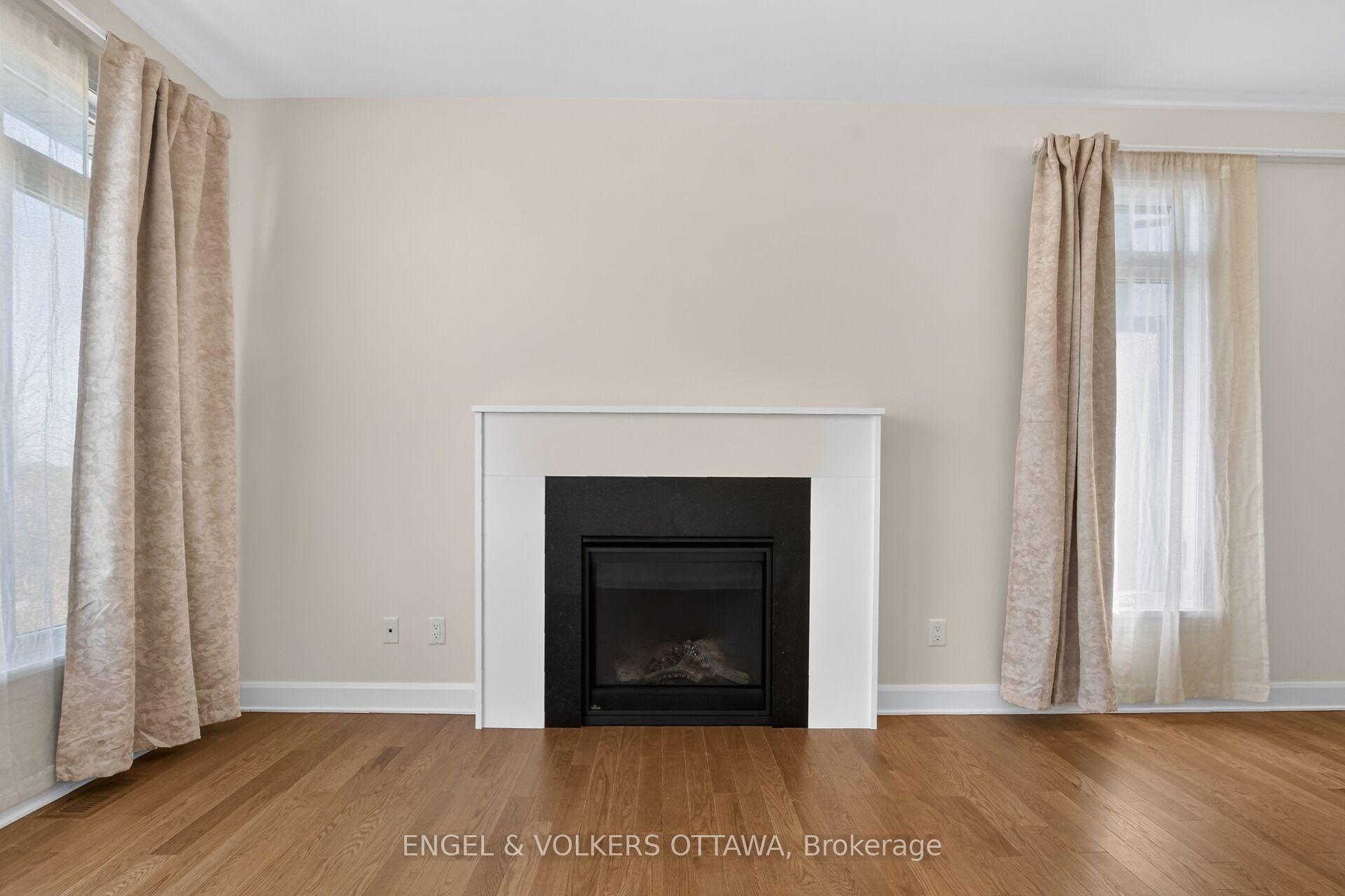 Photo 14 of 43 Fraser Street, Beckwith, Beckwith Twp — HOMEH