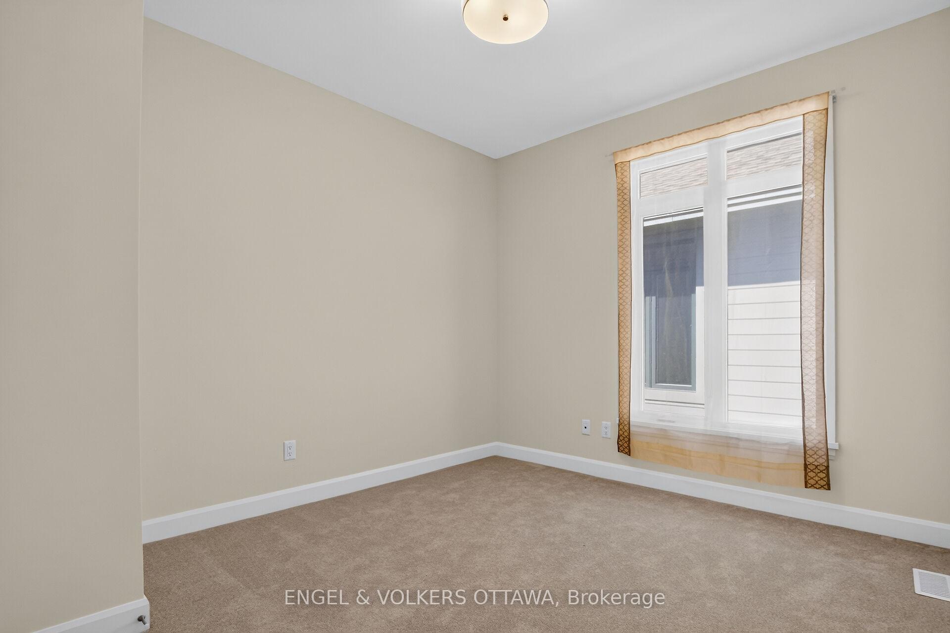 Photo 23 of 43 Fraser Street, Beckwith, Beckwith Twp — HOMEH