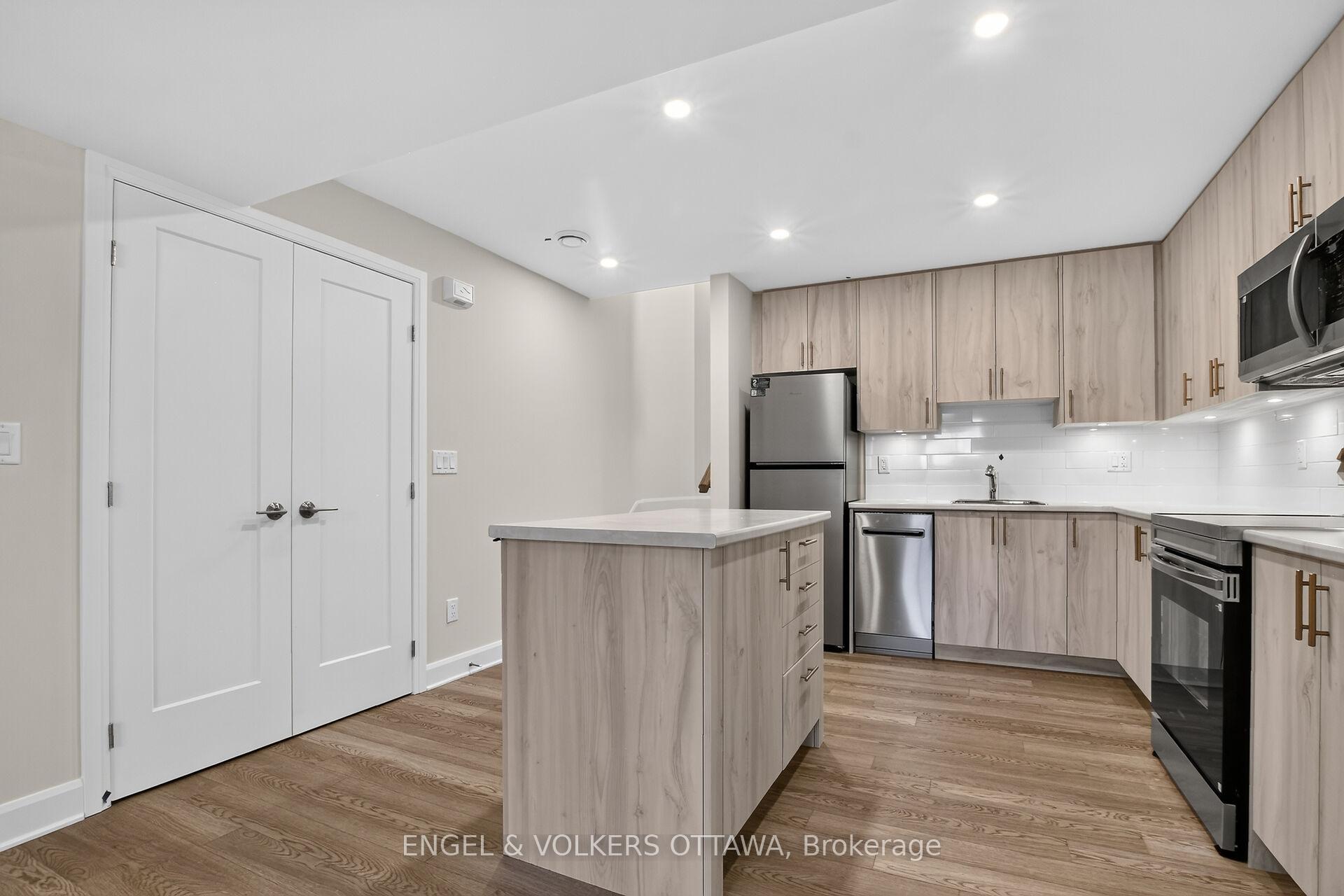 Photo 33 of 43 Fraser Street, Beckwith, Beckwith Twp — HOMEH