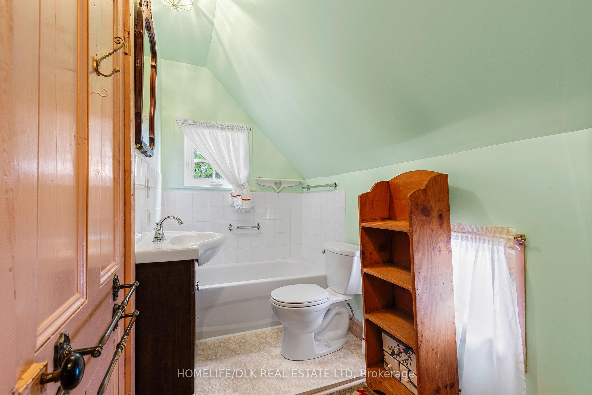 Photo 21 of 415 2 Highway S, Edwardsburgh/Cardinal, Town of Cardinal — HOMEH