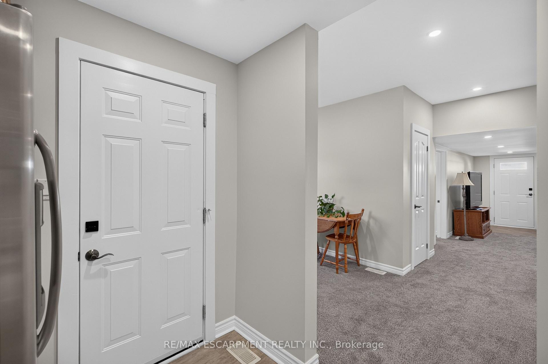 Photo 18 of 60 Division Street, St. Catharines, E. Chester — HOMEH