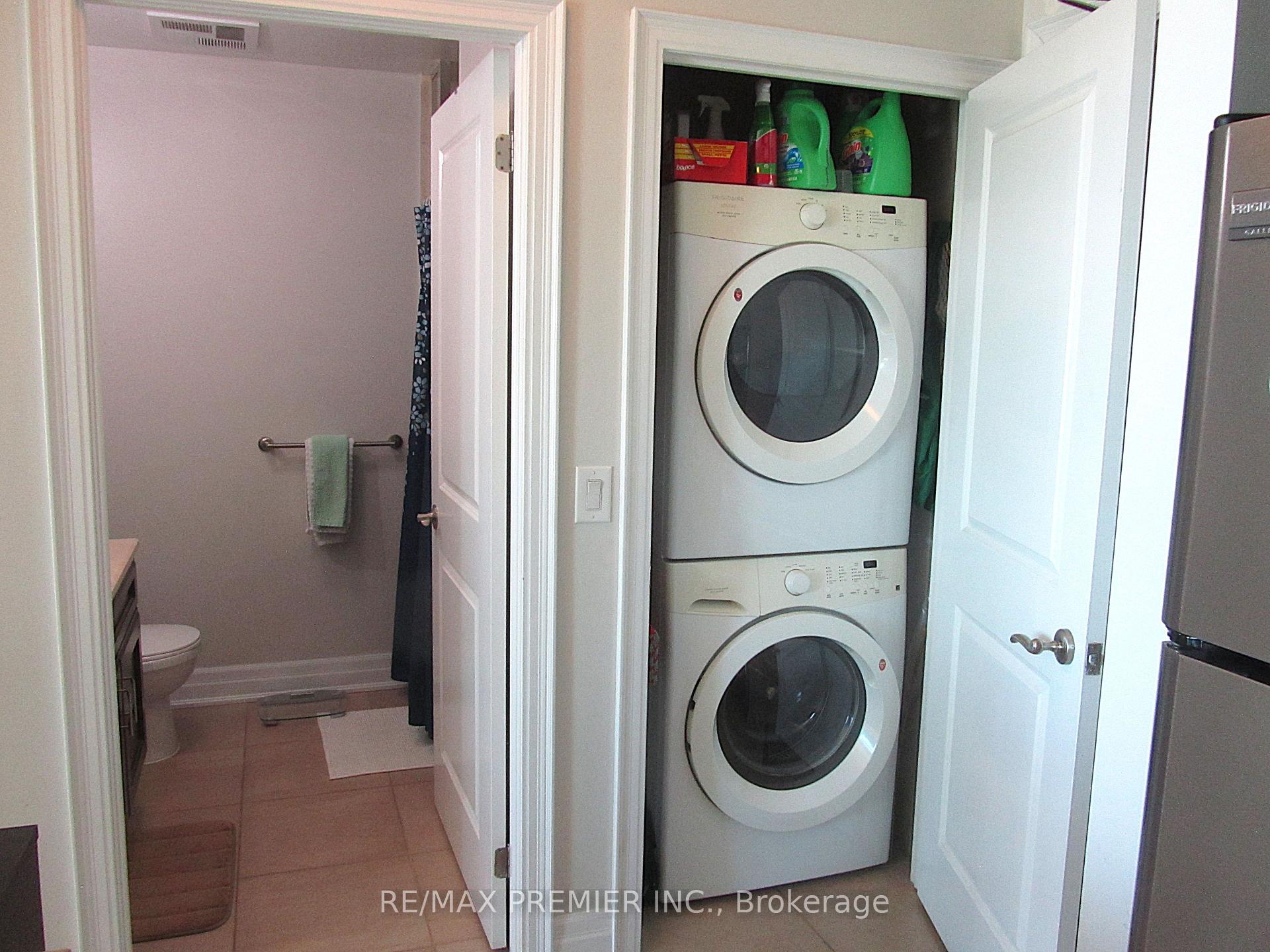 Photo 14 of Unit 2505, 100 John Street, Brampton, Downtown Brampton — HOMEH
