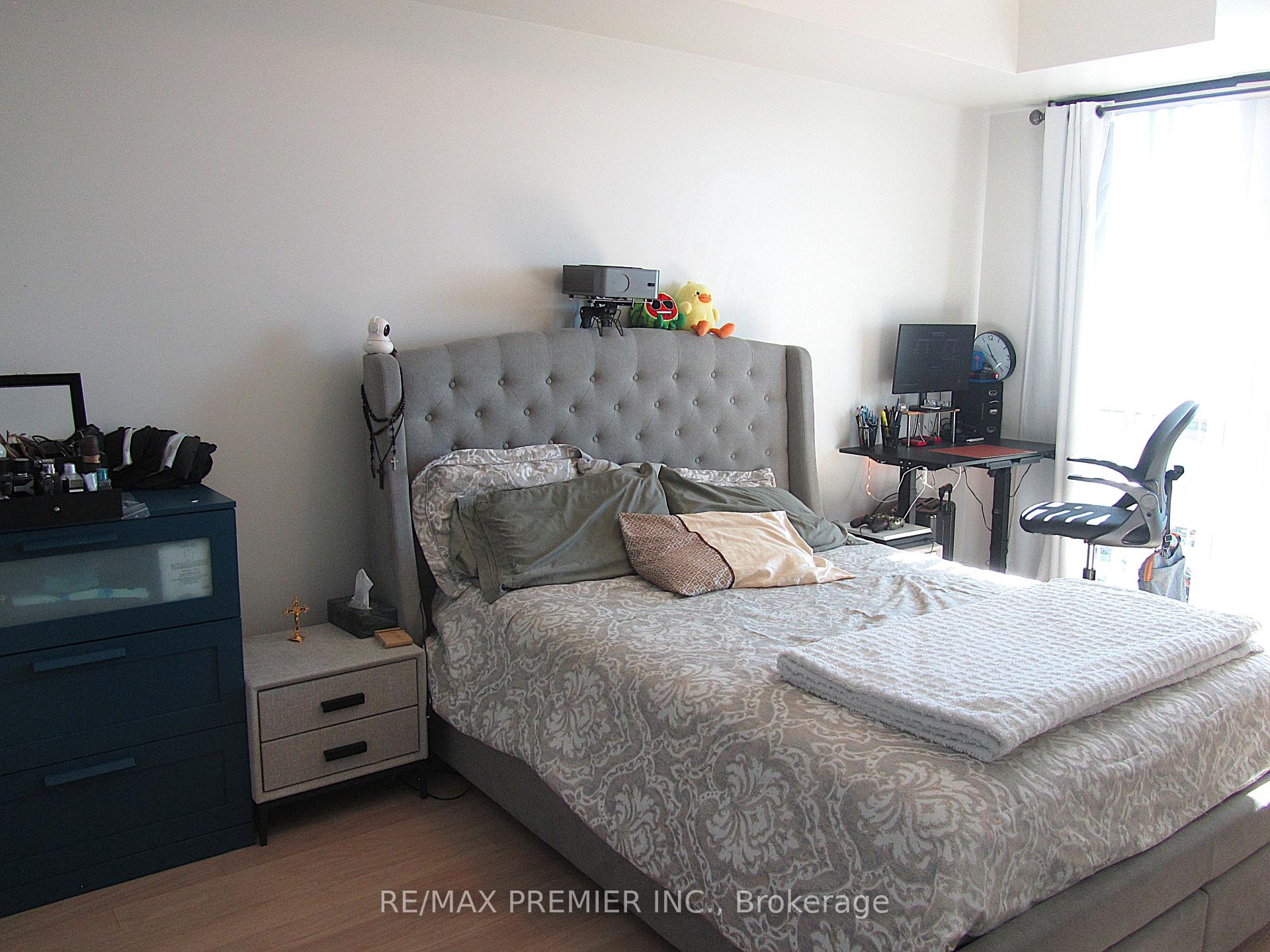Photo 17 of Unit 2505, 100 John Street, Brampton, Downtown Brampton — HOMEH