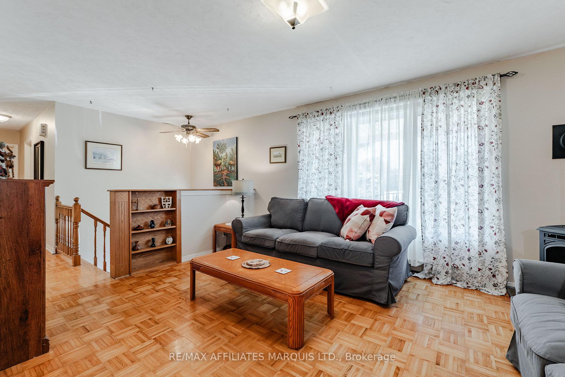 Photo 12 of 20 Head Street, South Glengarry, Lancaster — HOMEH
