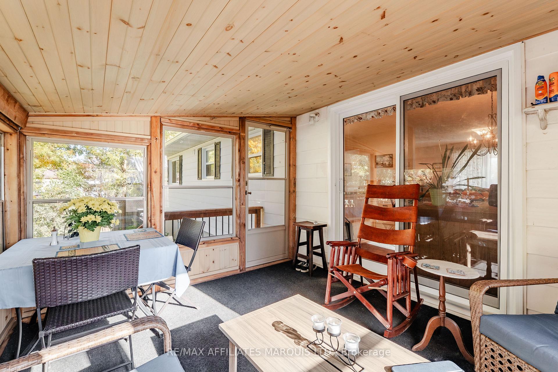 Photo 16 of 20 Head Street, South Glengarry, Lancaster — HOMEH