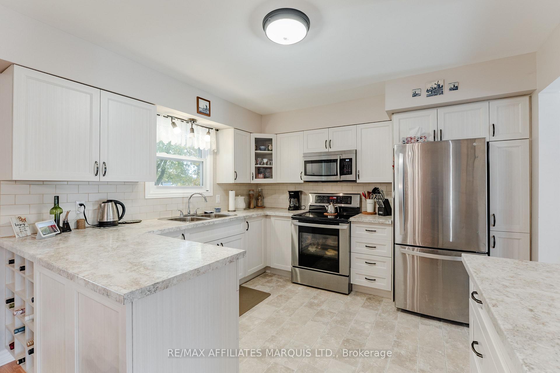 Photo 19 of 20 Head Street, South Glengarry, Lancaster — HOMEH