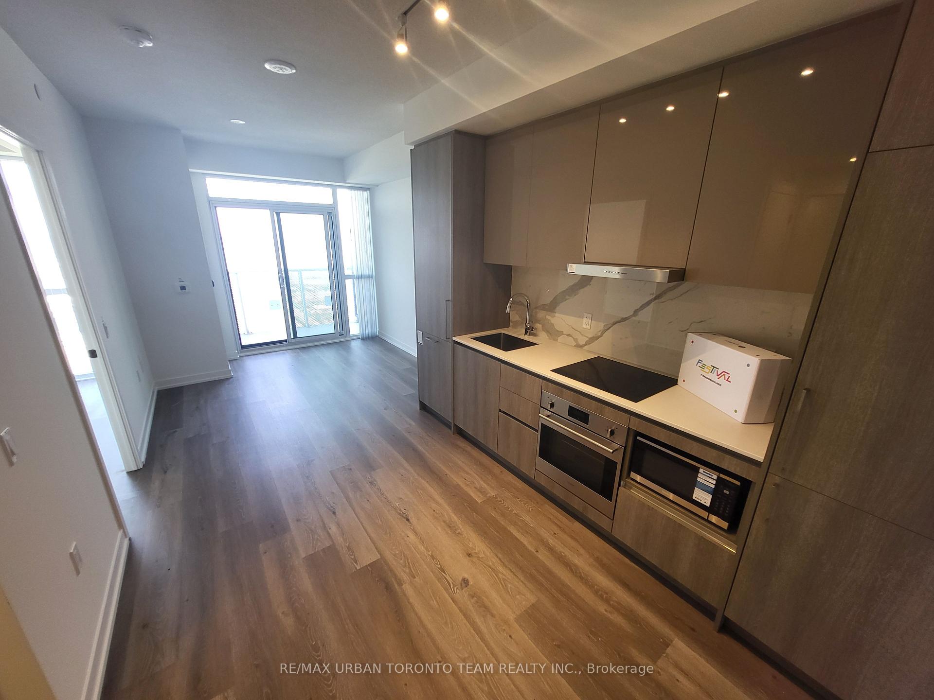 Photo 2 of Unit 5910, 225 Commerce St Street, Vaughan, Vaughan Corporate Centre — HOMEH