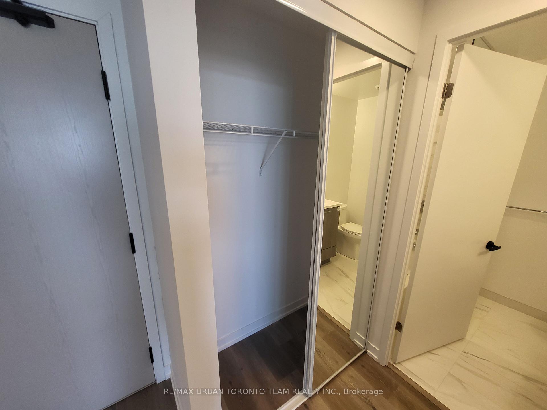 Photo 8 of Unit 5910, 225 Commerce St Street, Vaughan, Vaughan Corporate Centre — HOMEH