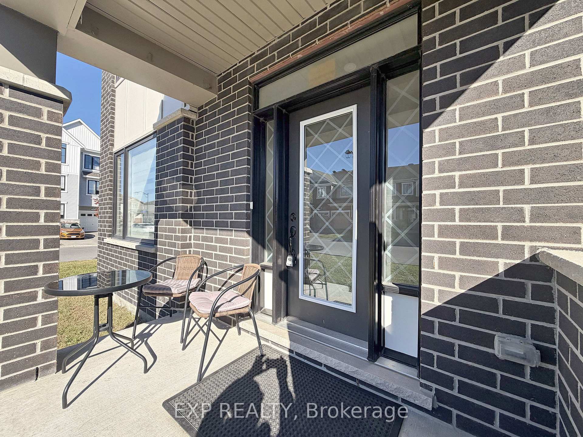Photo 4 of 591 Catleaf Row, Ottawa, Avalon West — HOMEH