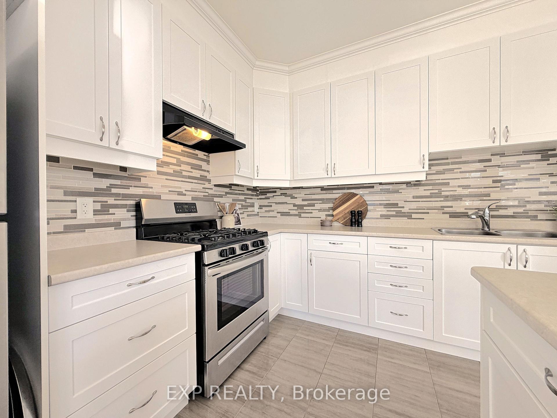 Photo 7 of 591 Catleaf Row, Ottawa, Avalon West — HOMEH