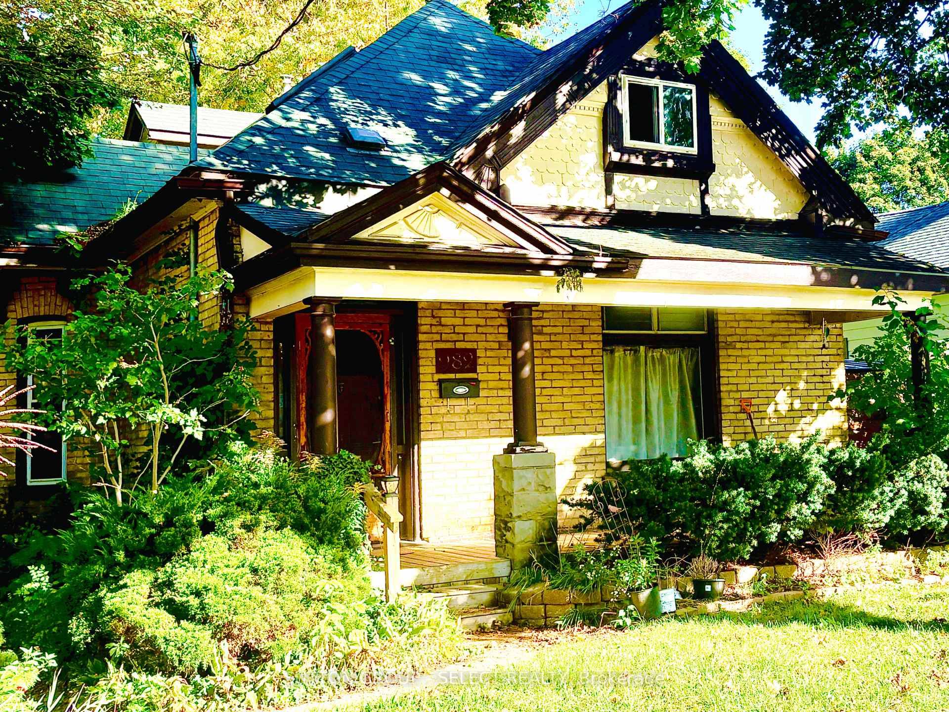 Photo 2 of 980 Lorne Avenue, London, East G — HOMEH