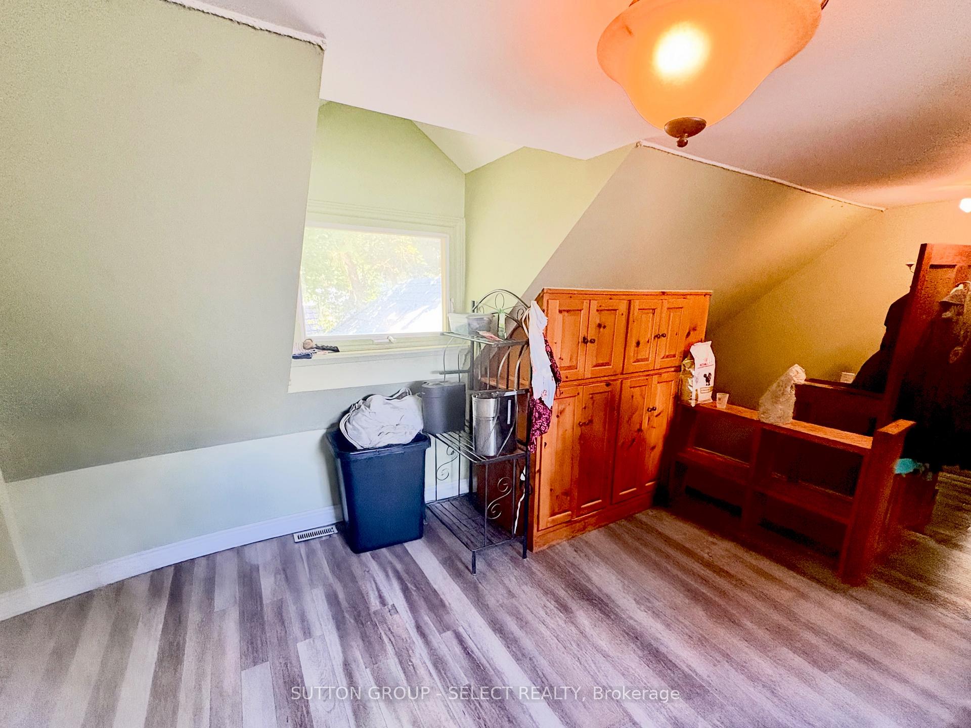 Photo 15 of 980 Lorne Avenue, London, East G — HOMEH