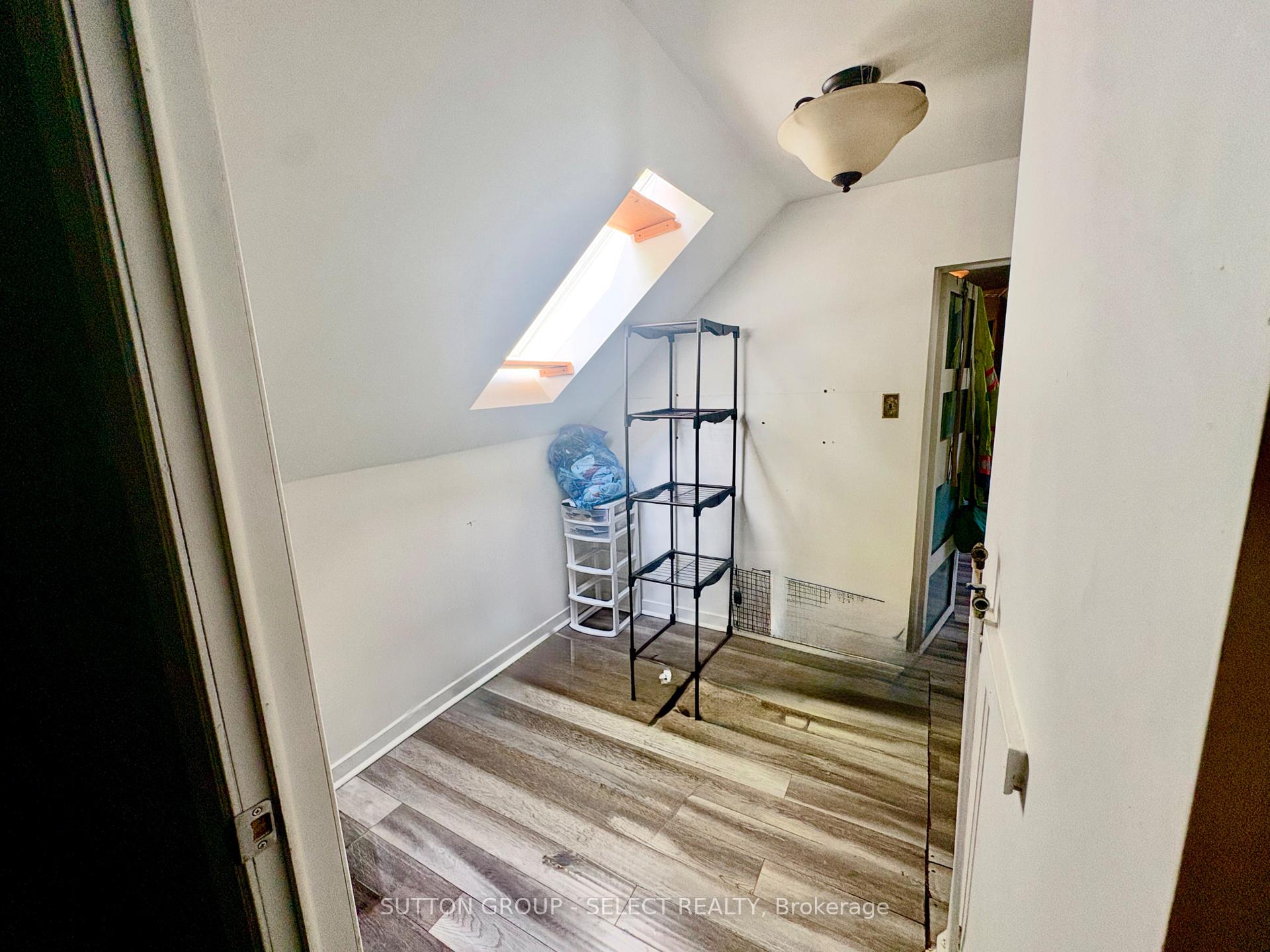 Photo 16 of 980 Lorne Avenue, London, East G — HOMEH