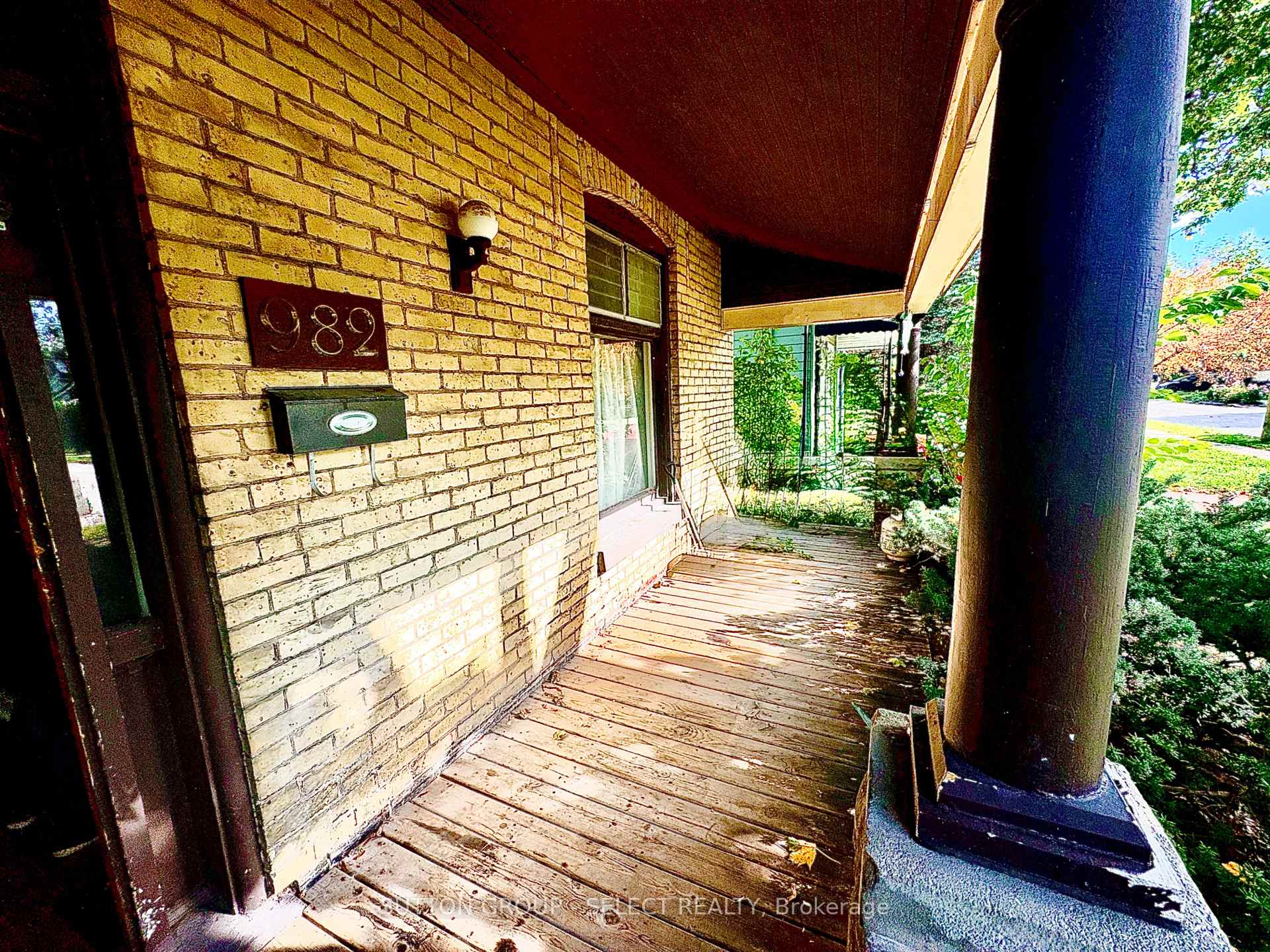 Photo 22 of 980 Lorne Avenue, London, East G — HOMEH