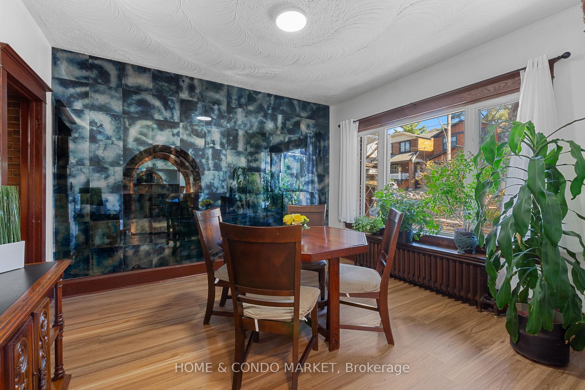 Photo 13 of 164 Brookside Drive, Toronto, East End-Danforth — HOMEH