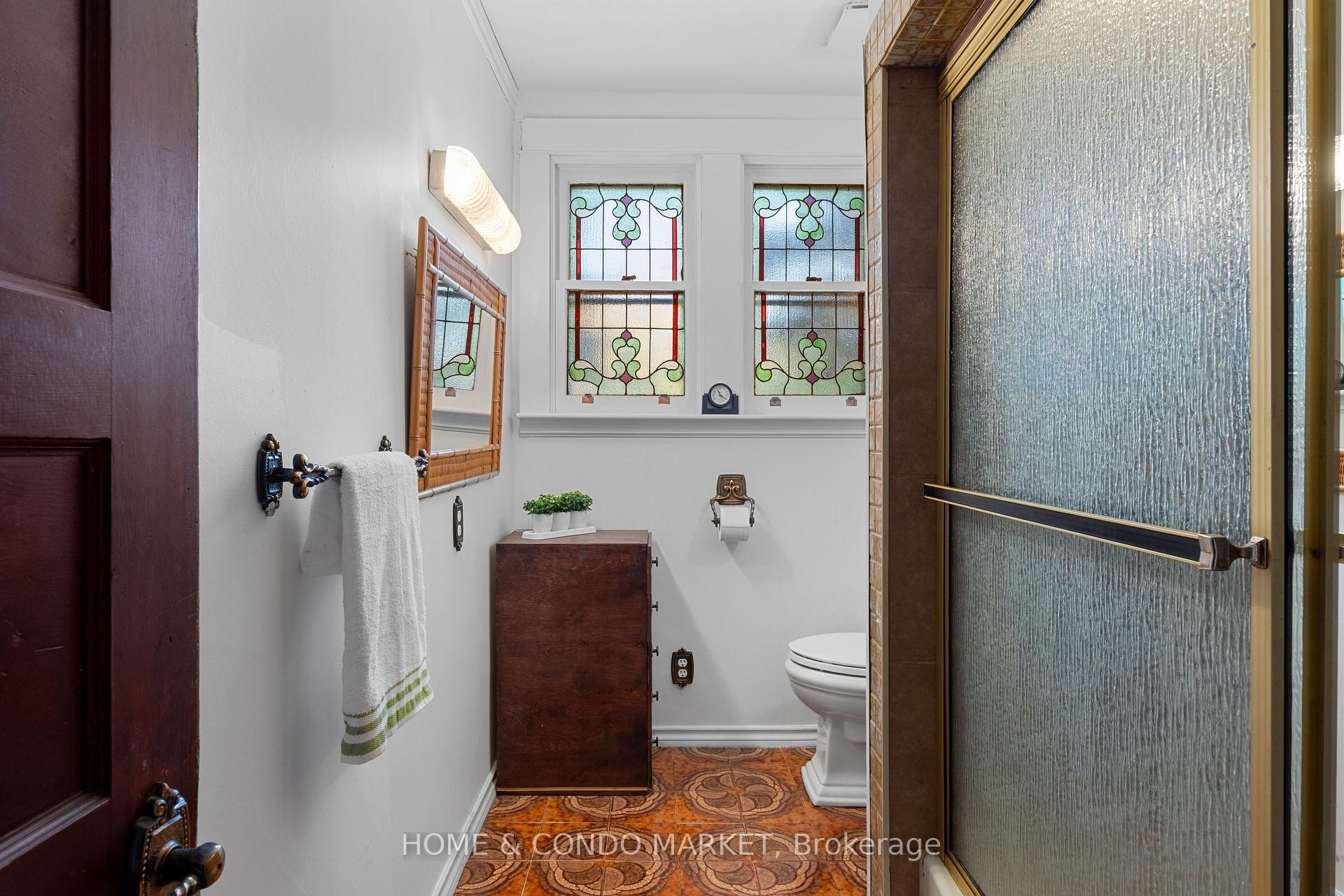 Photo 22 of 164 Brookside Drive, Toronto, East End-Danforth — HOMEH