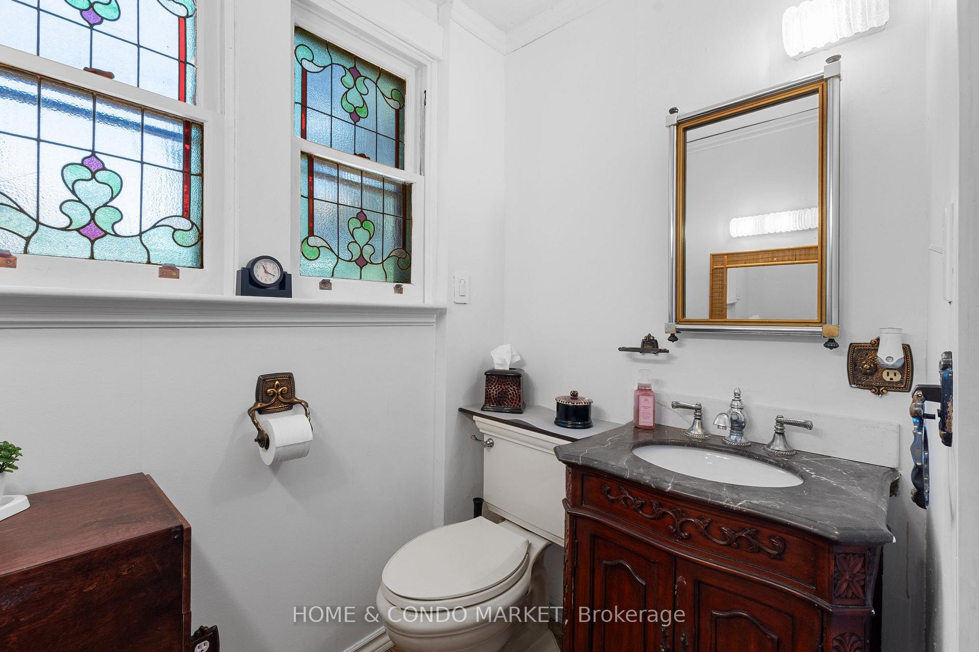 Photo 23 of 164 Brookside Drive, Toronto, East End-Danforth — HOMEH