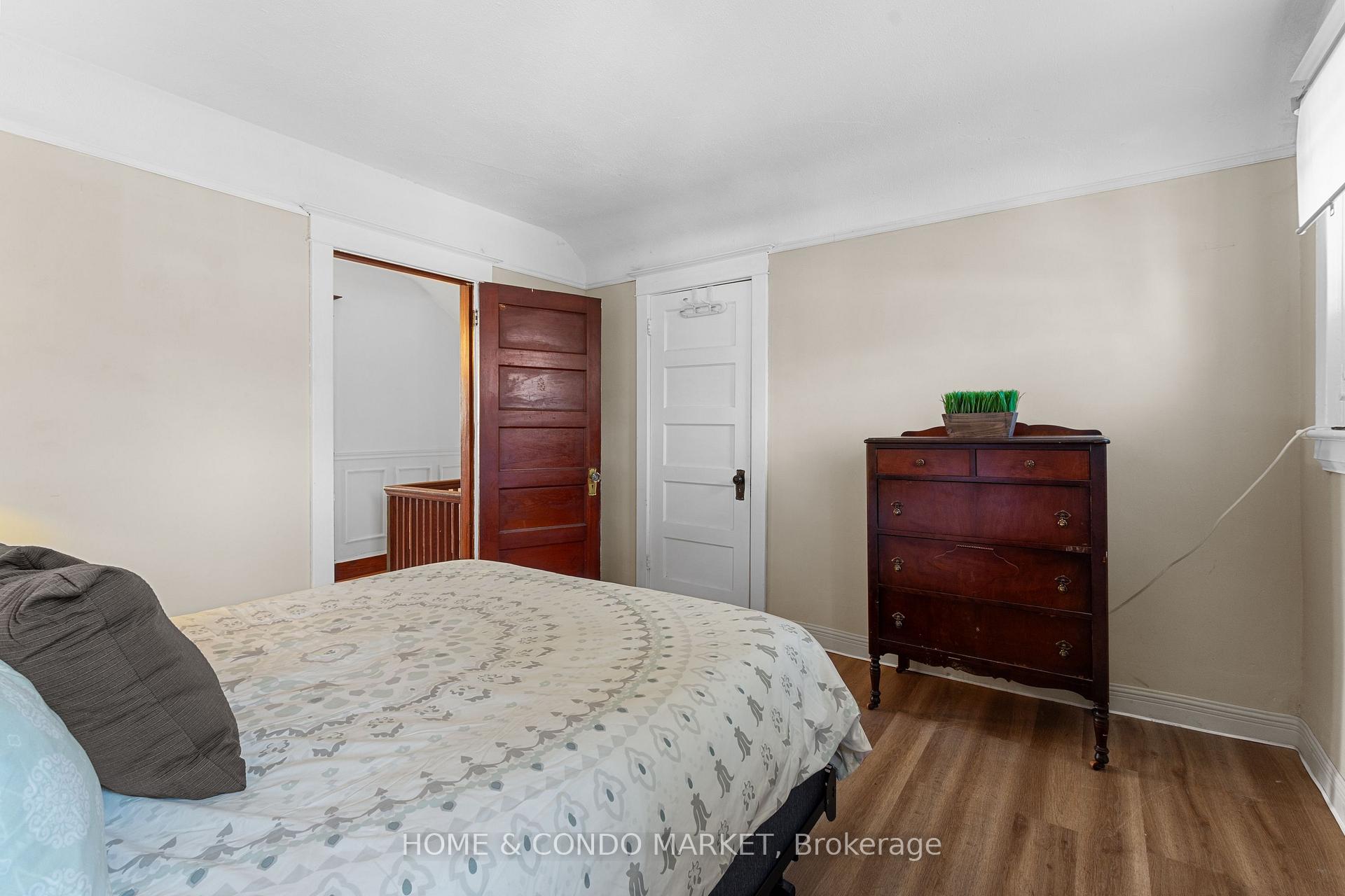 Photo 25 of 164 Brookside Drive, Toronto, East End-Danforth — HOMEH