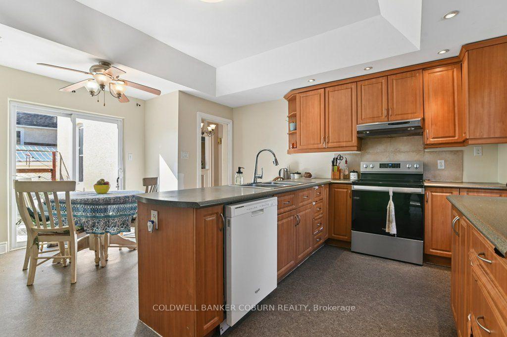 Photo 15 of 49 Lakeshore Drive, South Dundas, Morrisburg — HOMEH