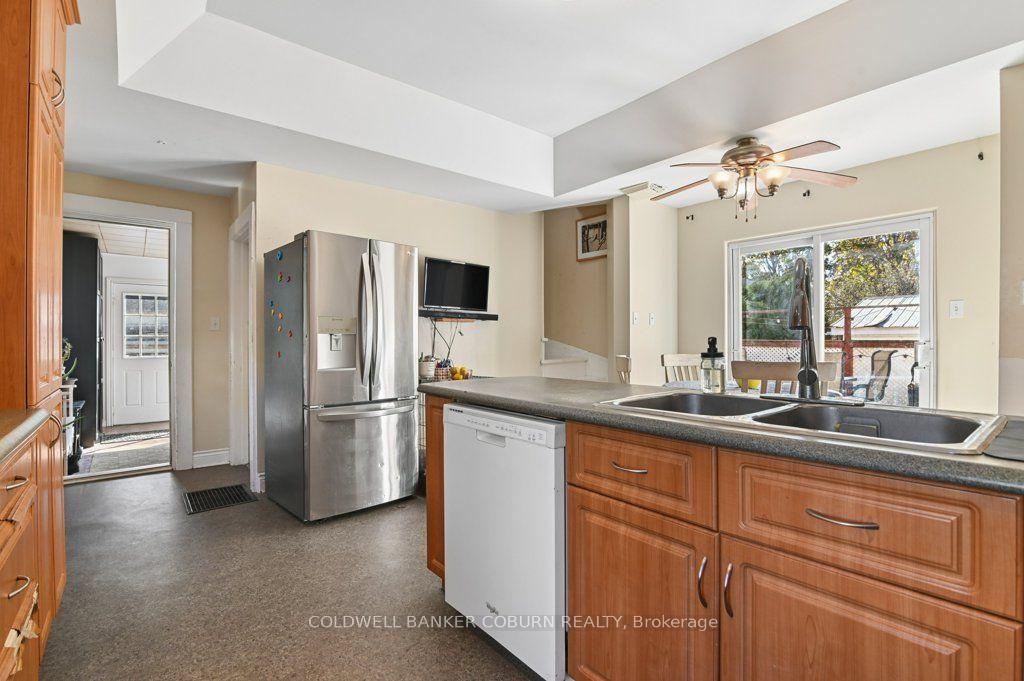 Photo 16 of 49 Lakeshore Drive, South Dundas, Morrisburg — HOMEH