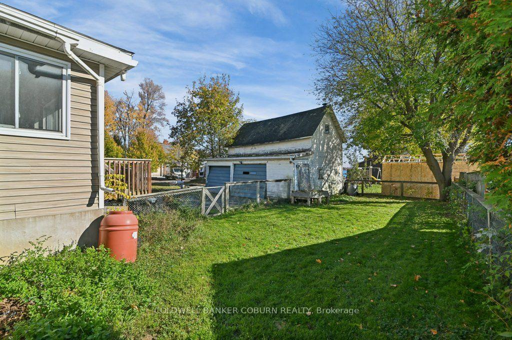 Photo 33 of 49 Lakeshore Drive, South Dundas, Morrisburg — HOMEH