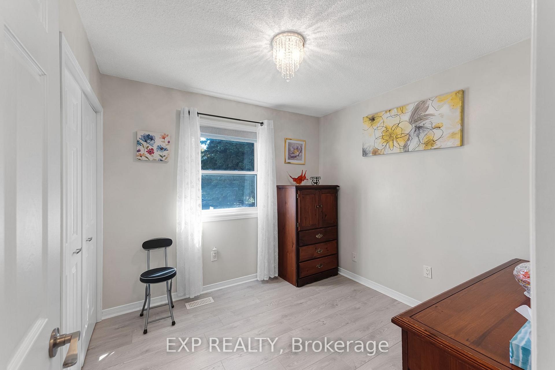 Photo 24 of 4 Burbank Circle, Adjala-Tosorontio, Everett — HOMEH