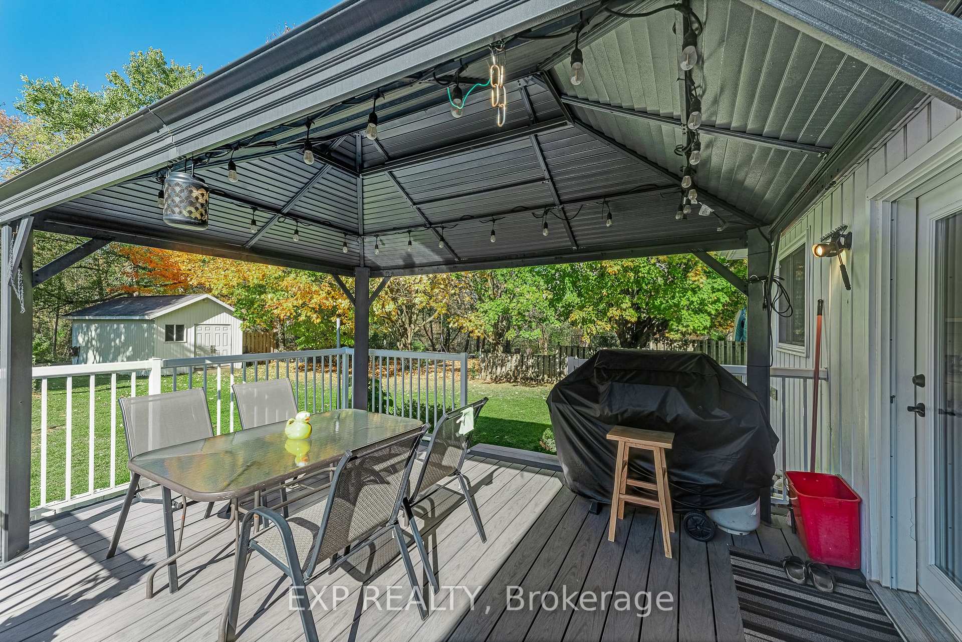 Photo 37 of 4 Burbank Circle, Adjala-Tosorontio, Everett — HOMEH