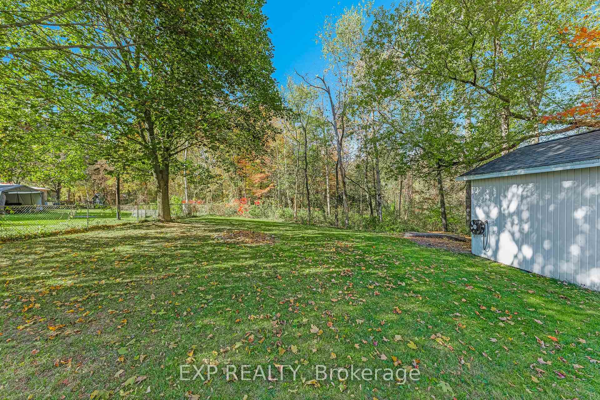 Photo 42 of 4 Burbank Circle, Adjala-Tosorontio, Everett — HOMEH